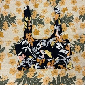 Roxy Black with flowers Crop Tank Top- Size Xs